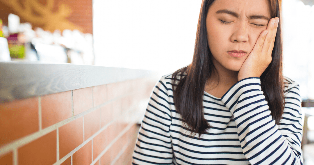 Handling Dental Emergencies: Tips for Managing Pain and Finding Prompt Treatment